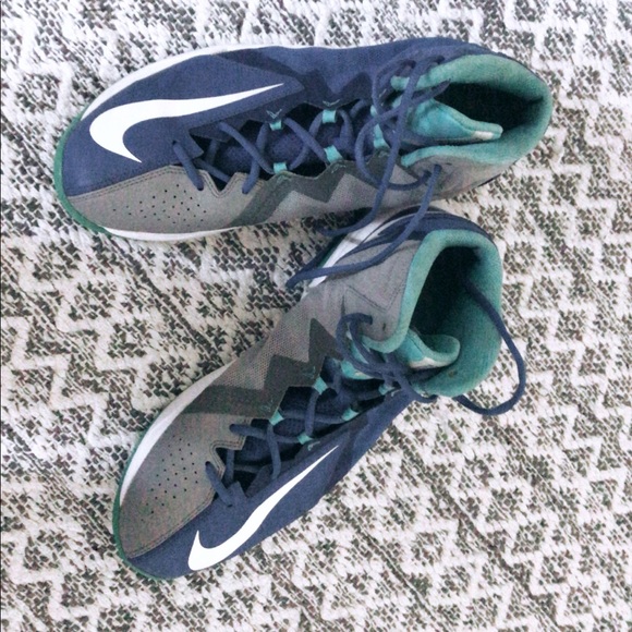 Nike Other - Nike Stutter Step 2